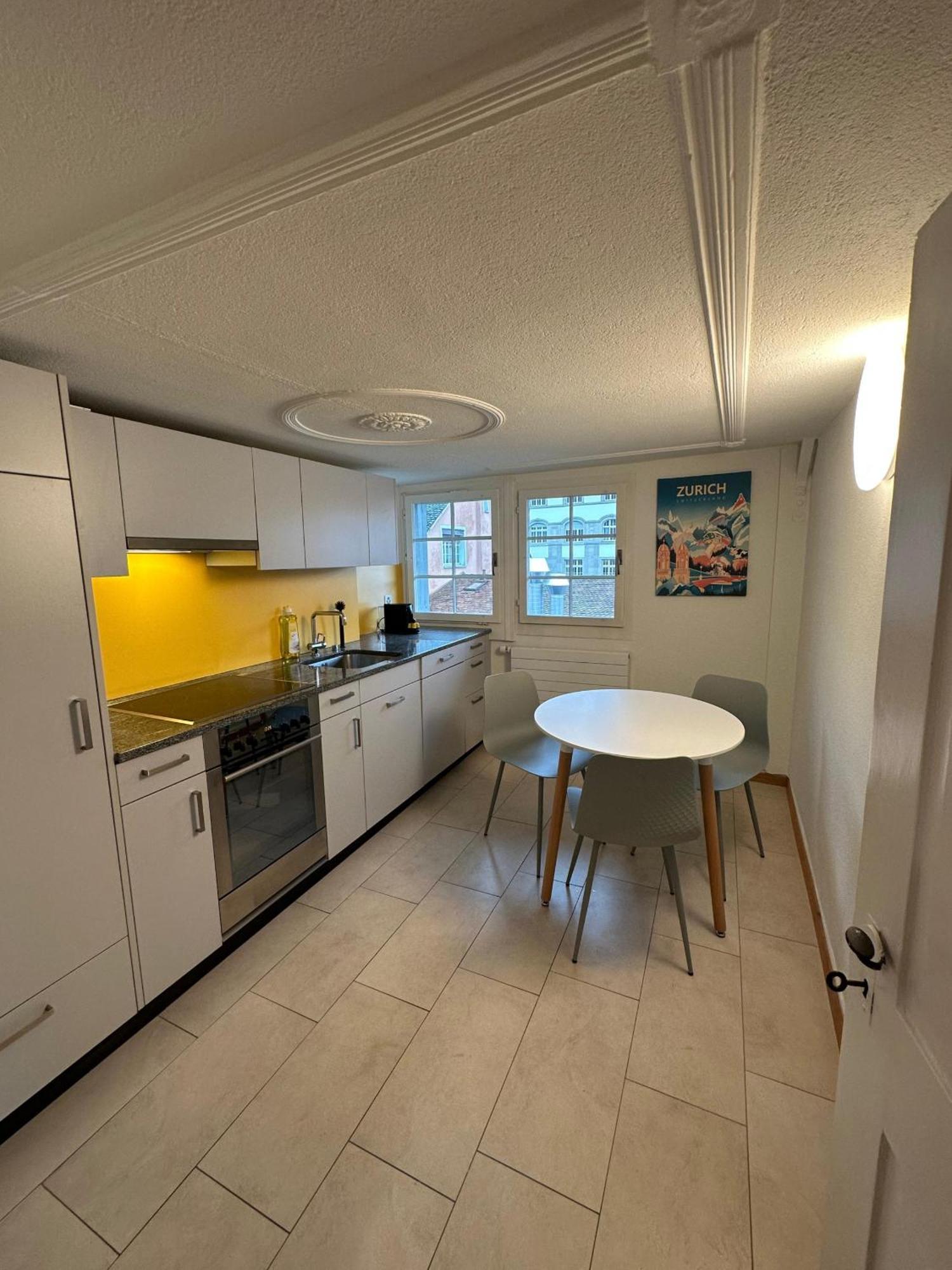 Hitrental Limmatquai Apartment Цюрих Экстерьер фото