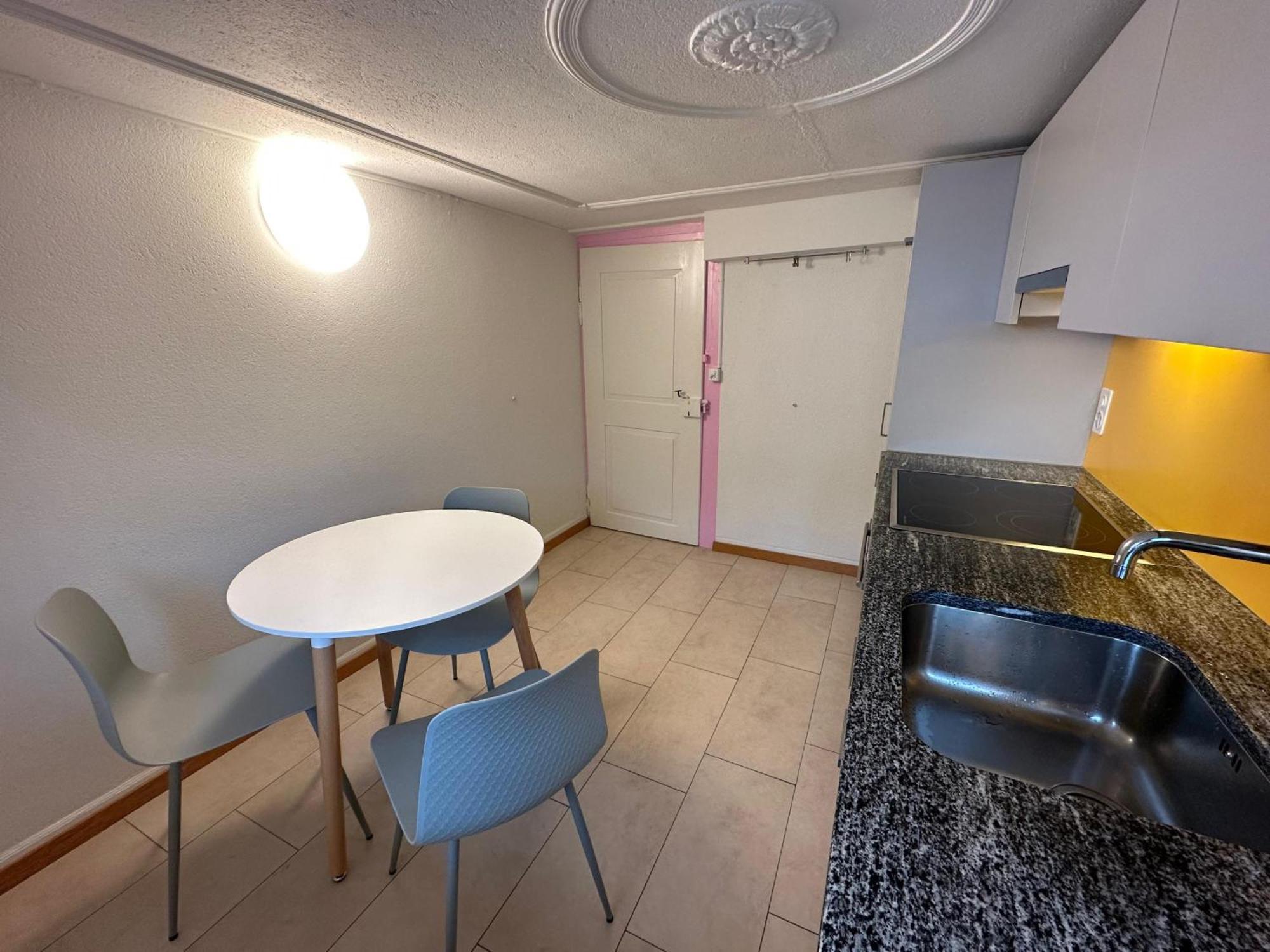 Hitrental Limmatquai Apartment Цюрих Экстерьер фото